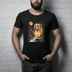 English Bulldog Howling At The Moon Graphic T-Shirt